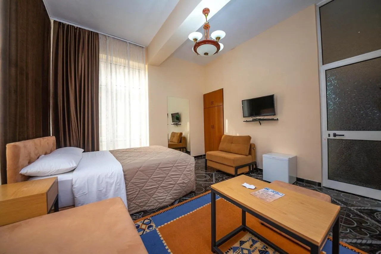 Hotel Pik Loti Tirana 3*,  Albania